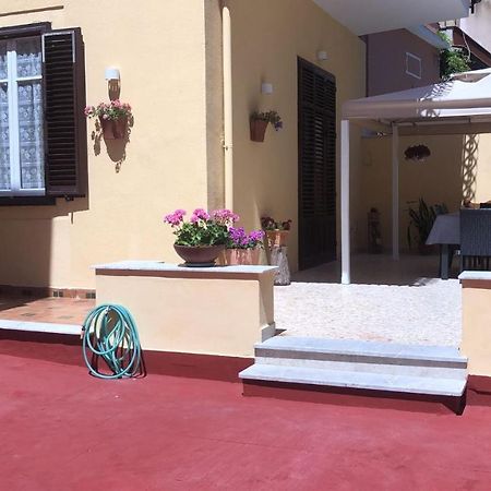 Josh'S House Mondello Exterior foto